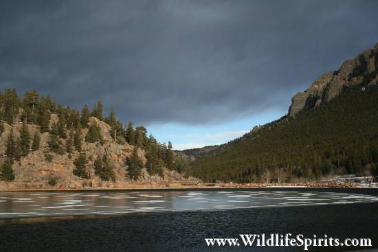 Click Picture to send as an  E-PostCard 56k 550x367